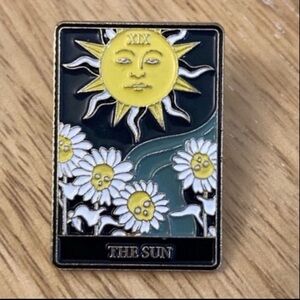 The Sun Tarot Enamel Pin NEW Sun daisies pinback